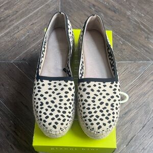 Gianni Bini Beige and Black Dotted Espadrille Flats - 8.5